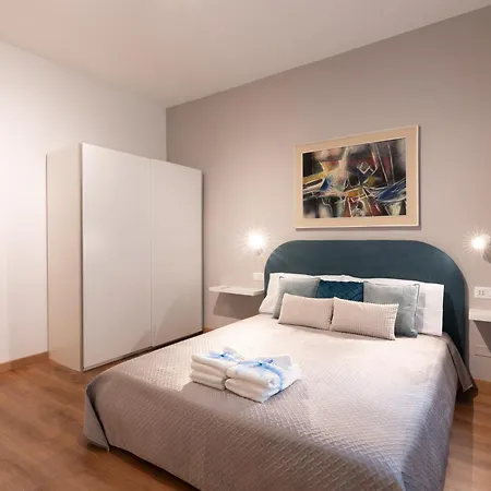 Vatican Oasis - Free Parking, 4-6 Pax, 2 Bedrooms Apartment Rome